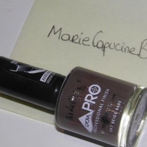 Vernis taupe