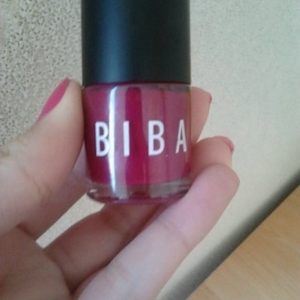 Vernis rose BIBA