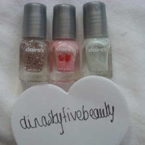 Trois  minis vernis