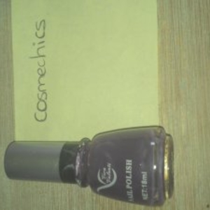 Vernis violet