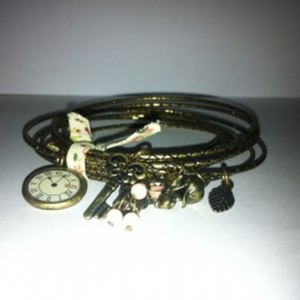 Ensemble de bracelets