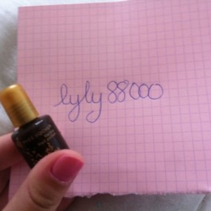 Mini vernis brun