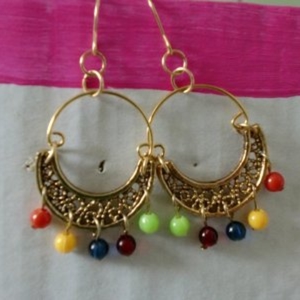 Boucles d'oreilles or et multicolore