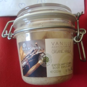 exfoliant corps vanille