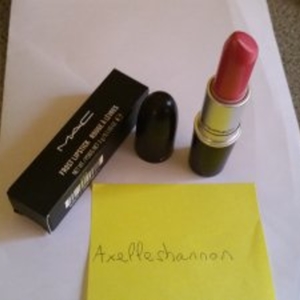 rouge à lêvre MAC