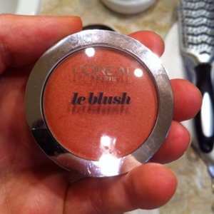 blush corail