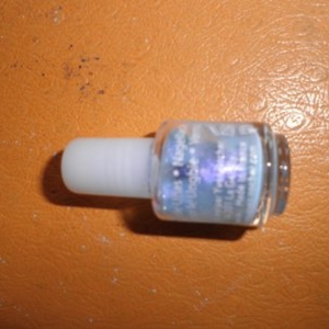 Vernis bleuc ciel