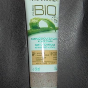 Gommage bio à l'aloe vera