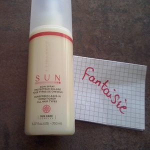 soin protecteur solaire pour cheveux