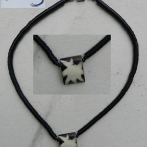 Collier artisanal africain