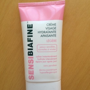 Crème visage hydratante apaisante