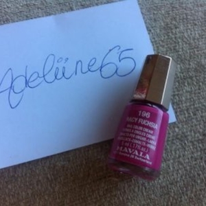 Vernis fushia