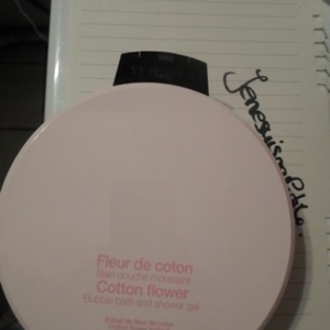 Bain douche Sephora fleur de coton