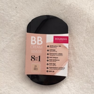 BB cream 8 en 1