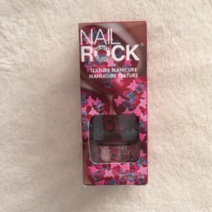 Nail rock manucure texture