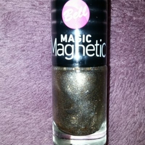vernis à ongles magnetic