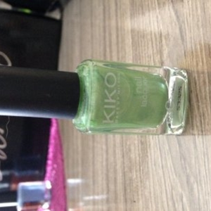 Vernis KIKO vert