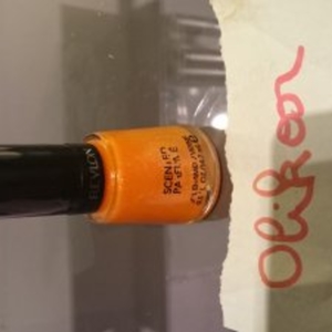 Vernis parfumé orange pailleté