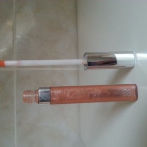 color sensational cream gloss 105 cashmere rose