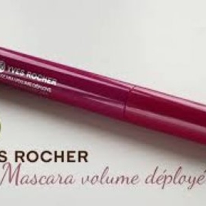 Mascara volume déployé