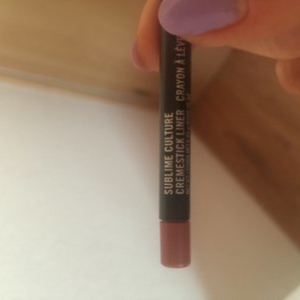 Sublime culture crayon à lèvres MAC
