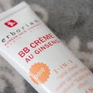 BB crème doré au Ginseng