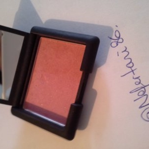 Mini blush NARS "deep throat"