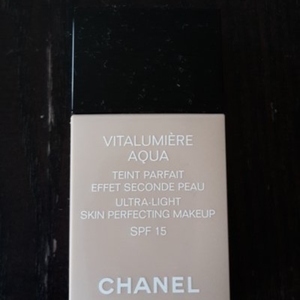 Vitalumière aqua beige rosé (22)