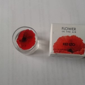 Miniature Kenzo Flower