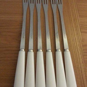 6 fourchettes à fondue