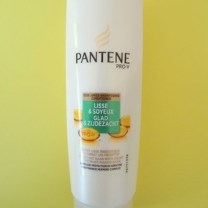 Après shampooing lisse et soyeux Pantene Pro v