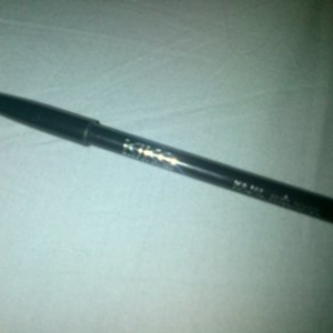 Khol pencil