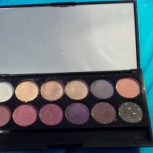 palette fards à paupiere sleek "vintage romance"