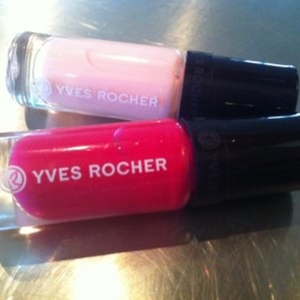 Vernis rose et fushia Yves Rocher