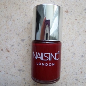 Vernis rouge