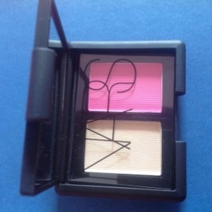 Nars blush duo