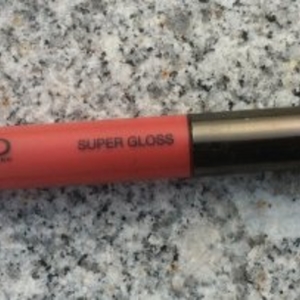 Gloss KIKO