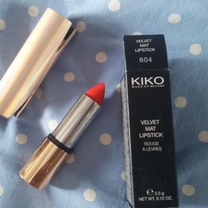 Velvet Mat Lipstick