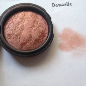 Terracotta Blush Flormar