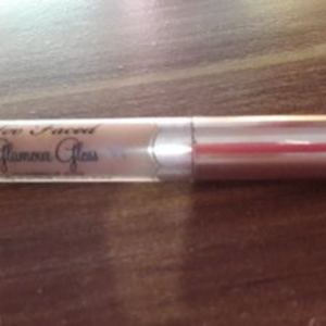 Glamour gloss nude