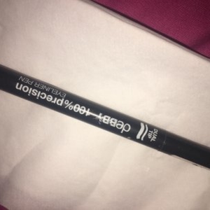 Eye liner pen