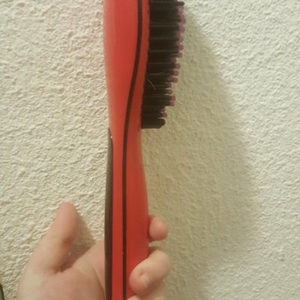 Brosse lissante