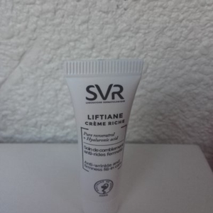 Crème visage anti rides SVR