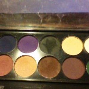 Palette Sleek