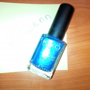 Vernis kiko bleu