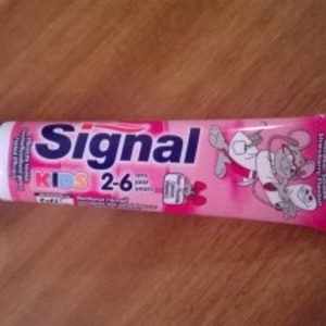 Dentifrice SIGNAL fraise