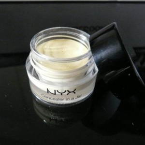 Correcteur jaune NYX