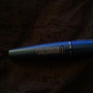 Mascara Max volume pro waterproof