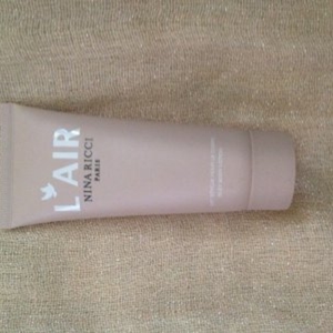 Lait soyeux pour le corps L'Air Nina Ricci