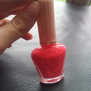 Vernis rose bonbon